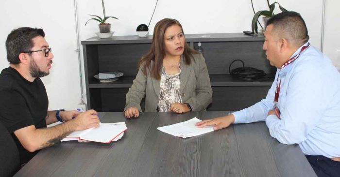 Investigan a funcionarias municipales por presunta extorción a comerciantes