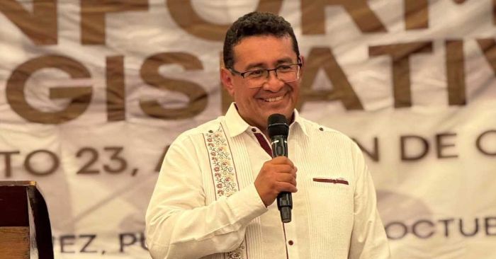 Servir a Puebla con honestidad: P&aacute;vel Gaspar