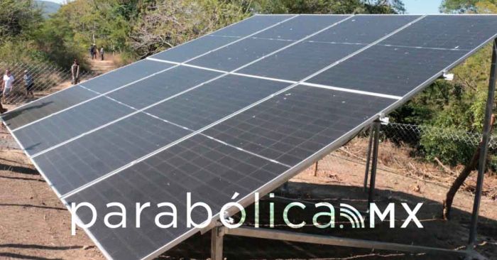 Supervisa e inaugura Pavel Gaspar obras en Jolalpan