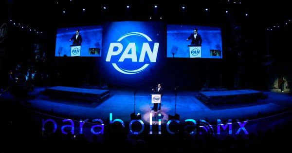 Relanzan al PAN; cambian logo, incorporan a ex priistas y regresan exiliados