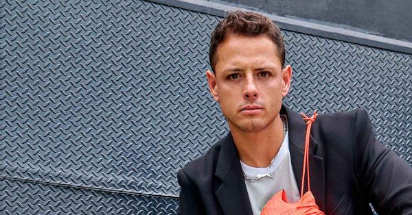 Se dice Chivas ajeno a machismo del Chicharito