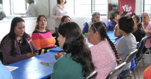 Organizan curso gratuito de bisuter&iacute;a para mujeres en Santo Tom&aacute;s Chautla
