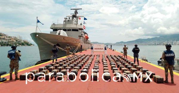 Se asegura un semisumergible con 3.5 toneladas de coca&iacute;na en Guerrero: Harfuch