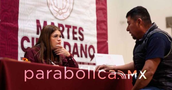 Lidera la alcaldesa de Zacatlán encuesta de desempeño