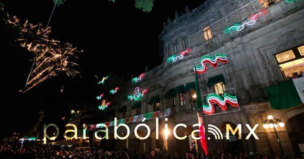 Honra Armenta a migrantes, mujeres y pueblos originarios en el Grito de Independencia