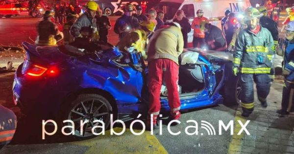 Suman tres muertos por arrancones en la V&iacute;a Atlixc&aacute;yotl