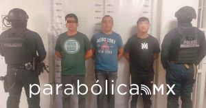 Detienen en Cuautlancingo a tres posibles narcomenudistas y asaltantes
