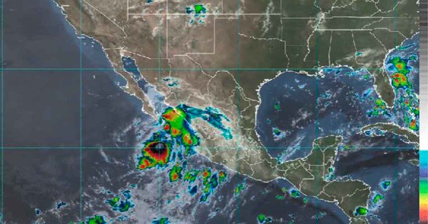 Pronostica SMN lluvias "muy fuertes" en Durango, Sinaloa y Jalisco