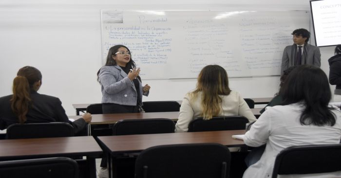 Contar&aacute;n docentes hora clase con dos bonos al a&ntilde;o