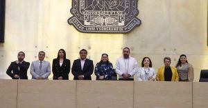 Avalan exhorto para que edificios p&uacute;blico se iluminen de azul para concientizar sobre el autismo