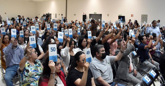 Rinde informe la Comisión Institucional de Diálogo ante el Consejo Universitario