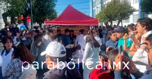 Contin&uacute;a el paro de estudiantes de medicina de la BUAP