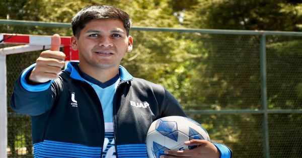 Participa estudiante BUAP a M&eacute;xico en copa mundial de street soccer