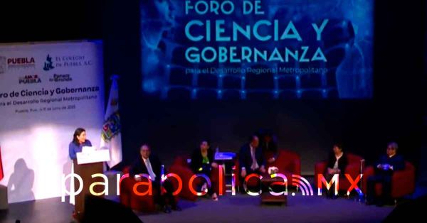 Ofrece el gobernador Alejandro Armenta una ponencia magistral