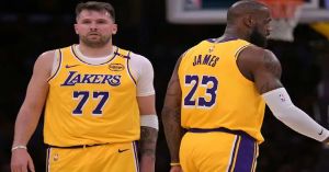 Vende la familia Buss a Lakers por 10 mil millones de d&oacute;lares