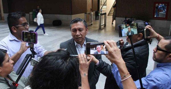 Da PT voto de confianza a Félix Pallares Miranda