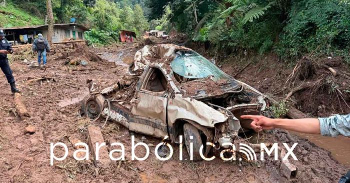 Ofrecen apoyo a polic&iacute;as auxiliares afectados por fuertes lluvias en Huauchinango