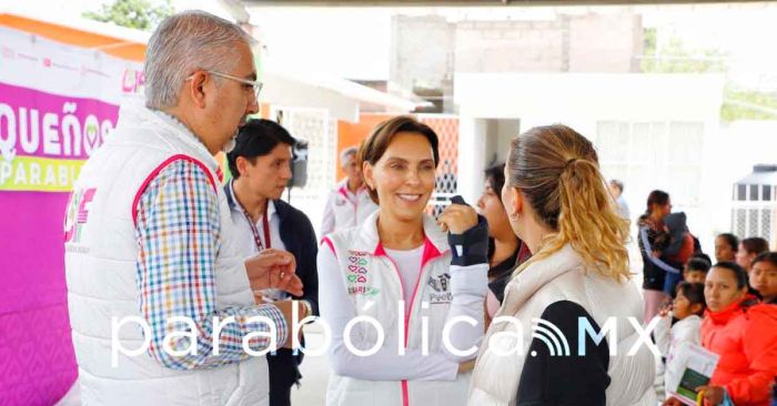 Da MariElise Budib seguimiento al programa "Peque&ntilde;os Imparables" en San Miguel Espejo