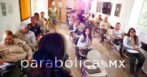 Recibe personal de Africam Safari capacitación en primeros auxilios psicológicos del DIF