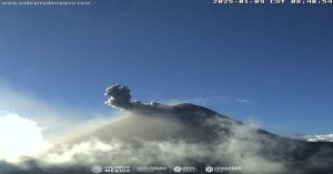 Registra Popocat&eacute;petl 52 exhalaciones y 187 minutos de tremor