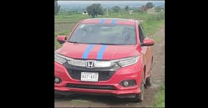 Aparece cadáver dentro de un vehículo abandonado en Coronango