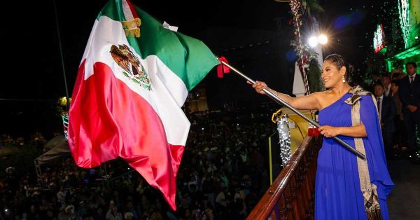 Celebr&oacute; Lupita Cuautle las Fiestas Patrias en San Andr&eacute;s Cholula