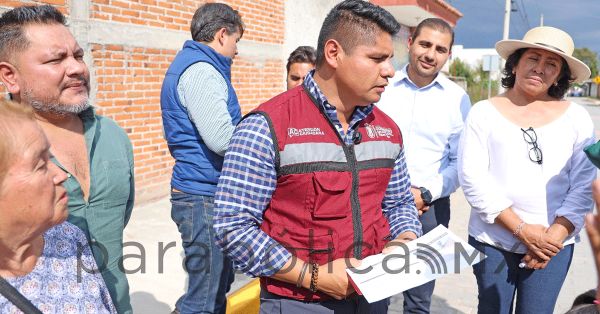 Inaugura Omar Mu&ntilde;oz calle Nuevo Le&oacute;n