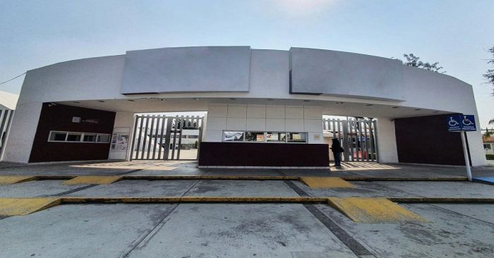 Exhorta SEP a denunciar engaños o extorsiones de falsos funcionarios