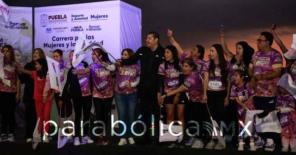 Encabeza Armenta arranque de la Carrera por las Mujeres y la Igualdad