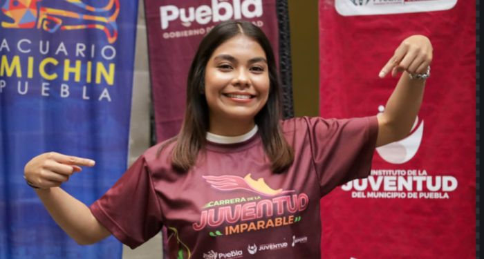 Presentan playera y medalla oficial de la Carrera "Juventud Imparable 2025"