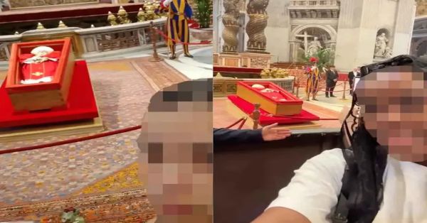 Lamentan que visitantes se tomen selfies frente al féretro del Papa Francisco