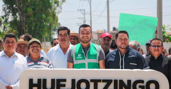 Entrega Roberto Solís tercera vialidad del programa Rescate Carretero en Huejotzingo