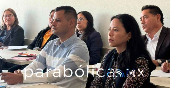 Reciben docentes curso sobre responsabilidad administrativa con certeza institucional