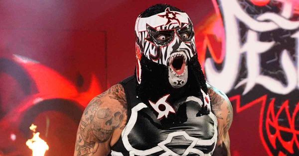 Debuta Penta en la WWE; recibe el nativo de Ecatepec ovaci&oacute;n del p&uacute;blico