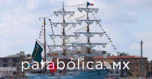 Homenajea Sheinbaum a cadetes fallecidos en el Buque Cuauhtémoc