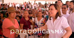 Entrega Nahle viviendas a familias reubicadas por el Tren Interoceánico