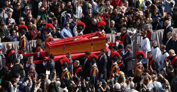 Asistirán 10 reyes y 50 jefes de estado al funeral del papa Francisco