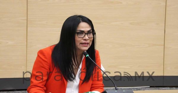 Promueven en el Congreso iniciativa contra la discriminación a las personas con VIH