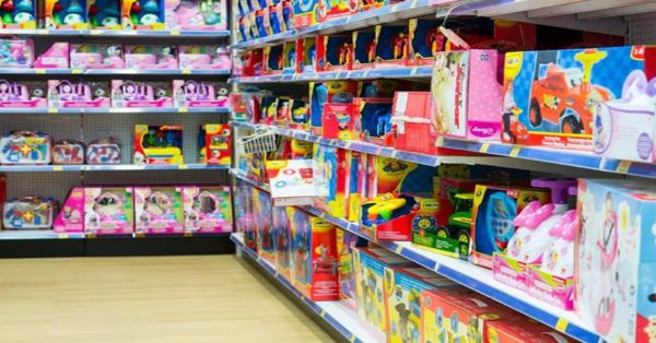 Alerta Profeco sobre riesgos al comprar juguetes sin regulación