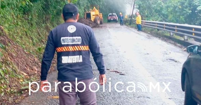 Se solidariza Sergio Salom&oacute;n con damnificados por las lluvias en la Sierra Norte