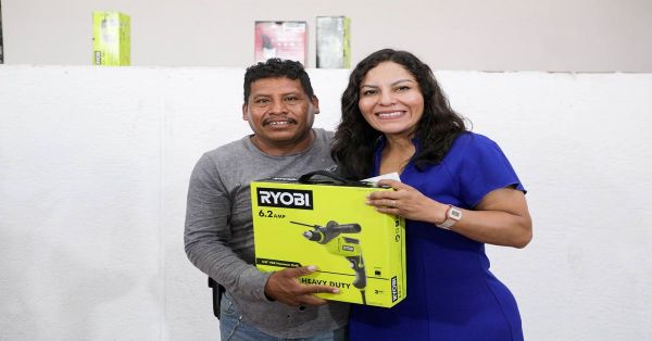 Reconocen labor de los papás en San Andrés Cholula