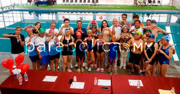Recibe San Pedro Cholula el evento &quot;Nado por el Corazón&quot; en el Deportivo Tlachtli