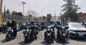 Protestan motociclistas en Congreso de Puebla vs reforma a Ley de Movilidad
