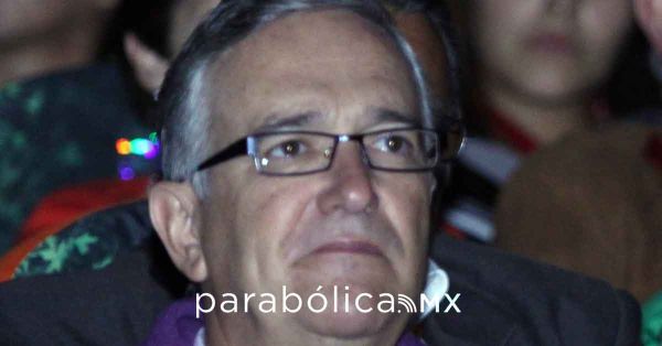 Rechaza Sheinbaum sentarse a negociar el pago de impuestos de Ricardo Salinas