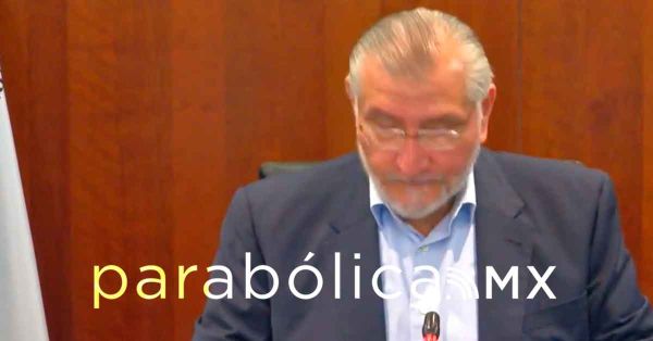 Vuelve a obedecer Adán Augusto a Sheinbaum; también descarta fuego amigo