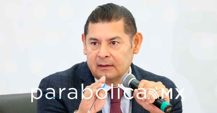 Acude Armenta a la presentaci&oacute;n de la Memoria Anual del Poder Judicial de Puebla