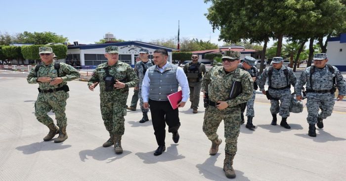 Env&iacute;an fuerzas federales m&aacute;s de mil 500 efectivos a Sinaloa