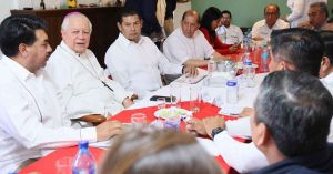 Impulsa Armenta programa de Obra Comunitaria en Santa Cruz Teotlalco