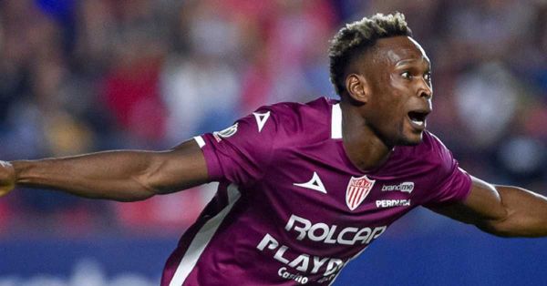 Se lleva la victoria Necaxa en partido de volteretas; Toluca empata a Pachuca