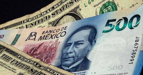 Rompe peso mexicano barrera de 21 por dólar